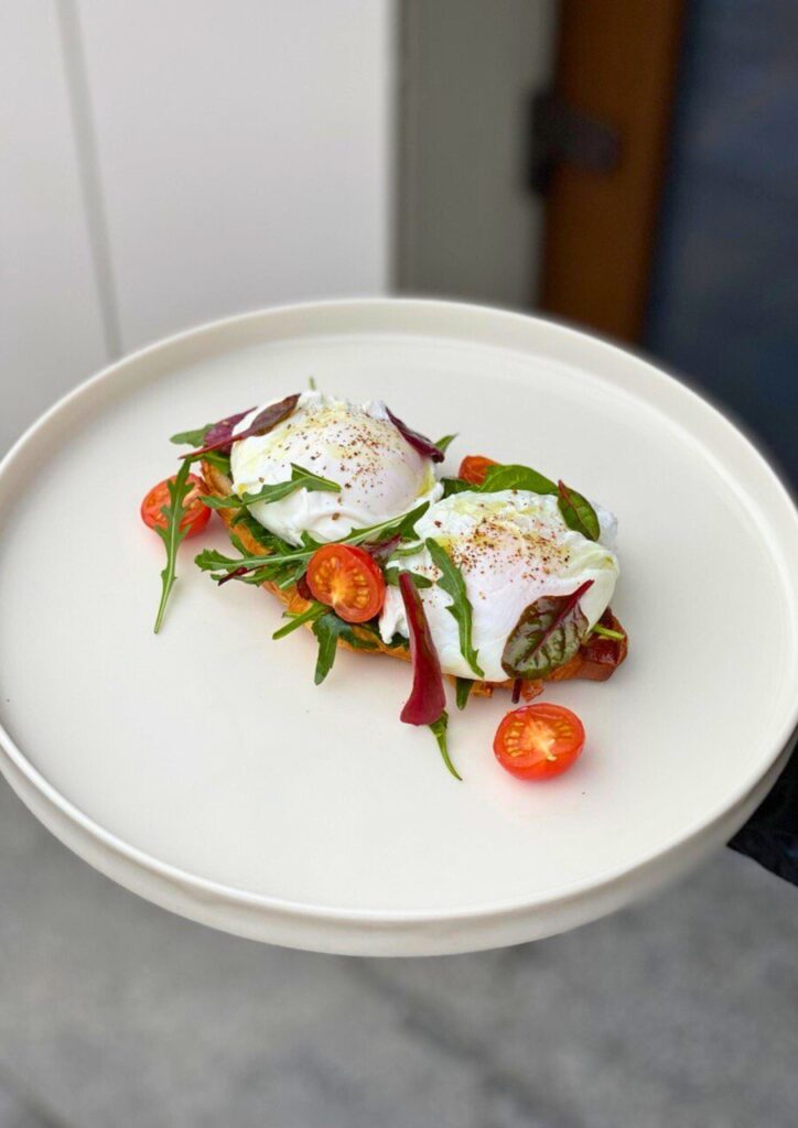 Сніданки цілого дня в La Farine