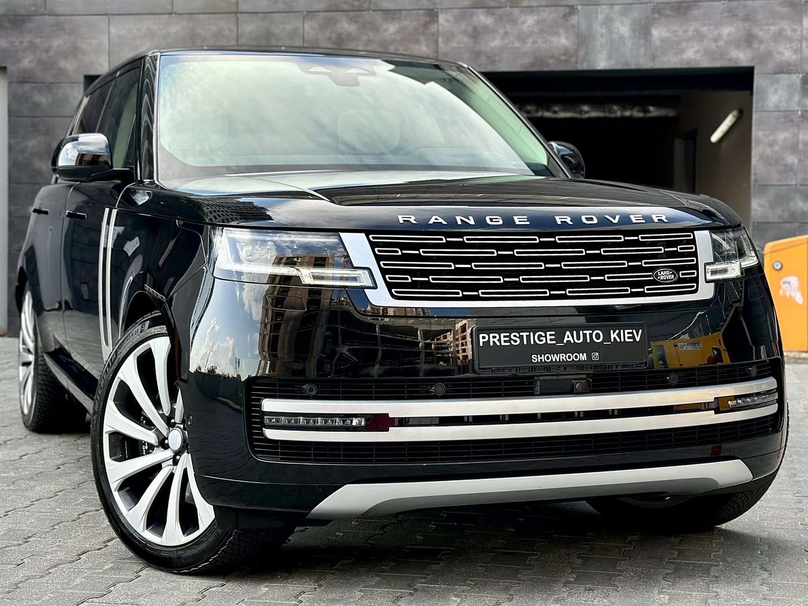 Land Rover Range Rover AUTOBIOGRAPHY LWB P530 , 2024 г. (код - 034)