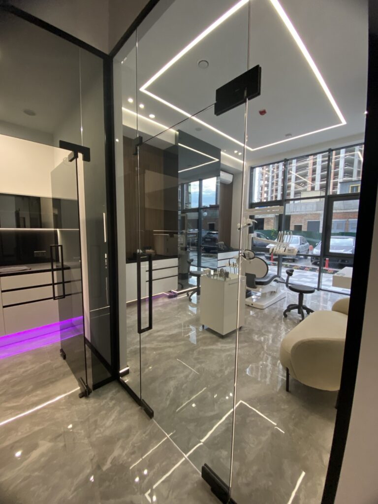 Відкрилася нова стоматологічна клініка S Vision dental clinic
