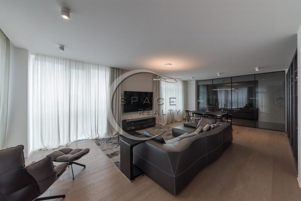 4к квартира (код 0586)